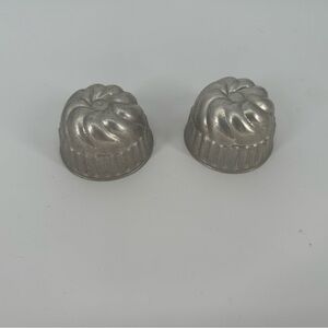 Vintage Silver Metal Baking Molds Set of 2 Round Kitchen Tools Small Cake Pan